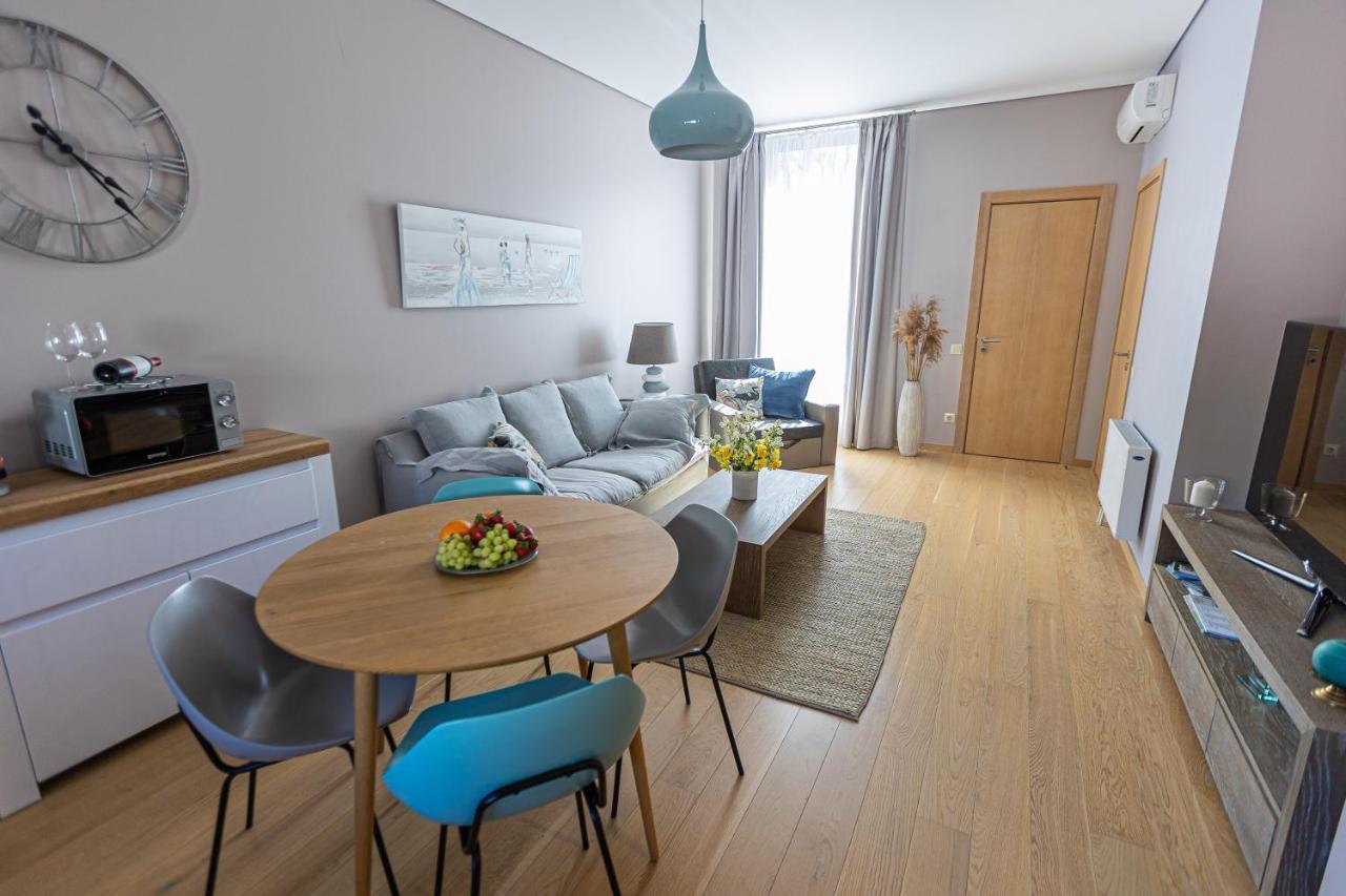 Jomas Street Apartment Jūrkalne Екстериор снимка