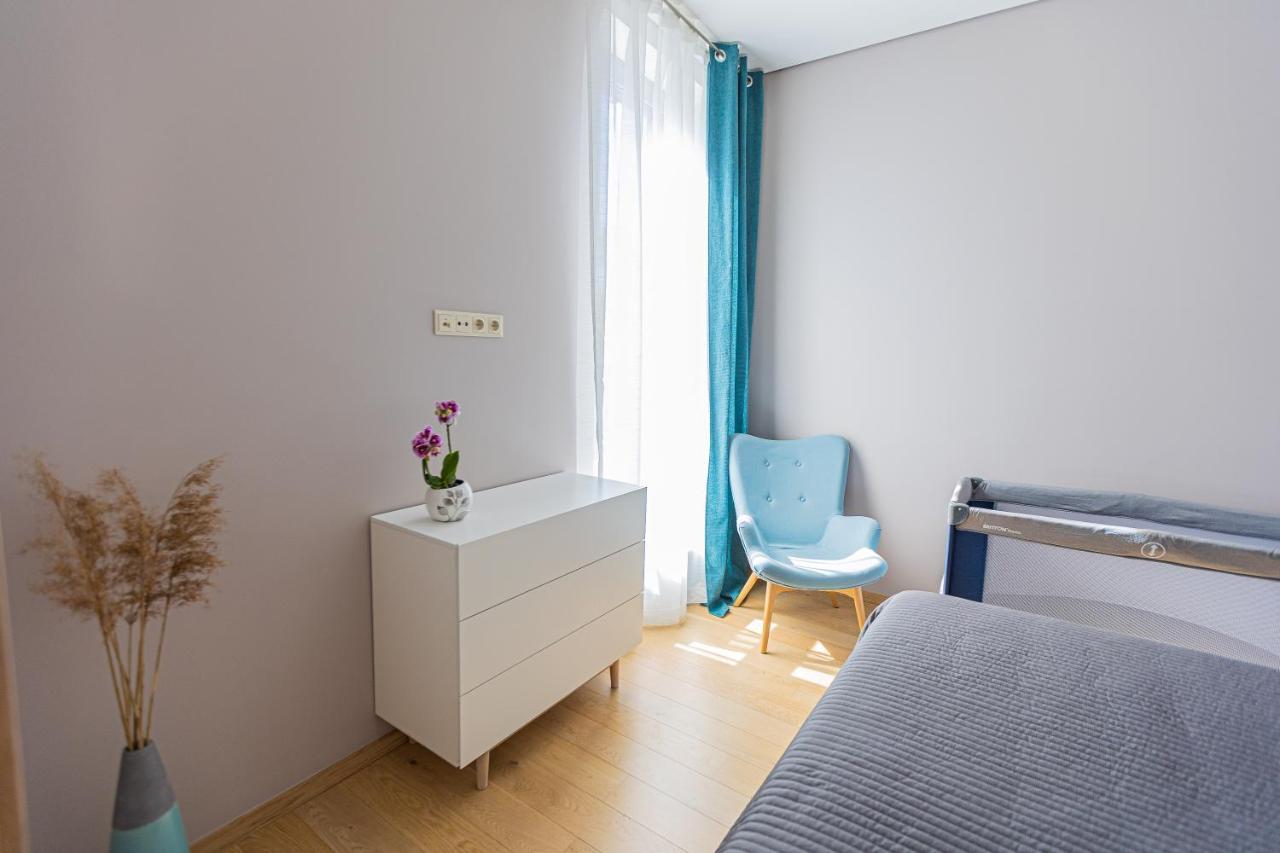 Jomas Street Apartment Jūrkalne Екстериор снимка